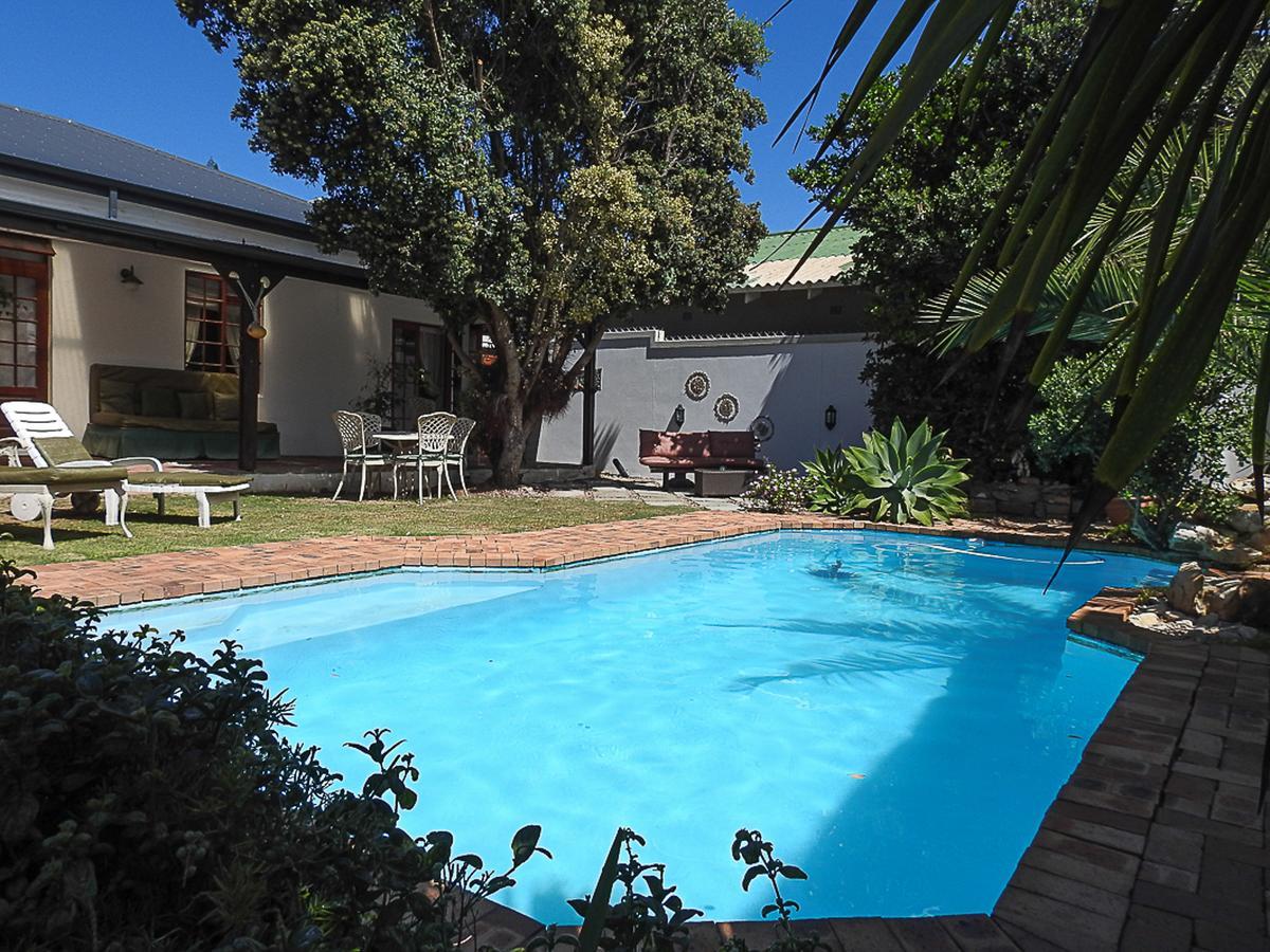 莫塞尔湾 Mosselbay Backpackers旅舍 外观 照片