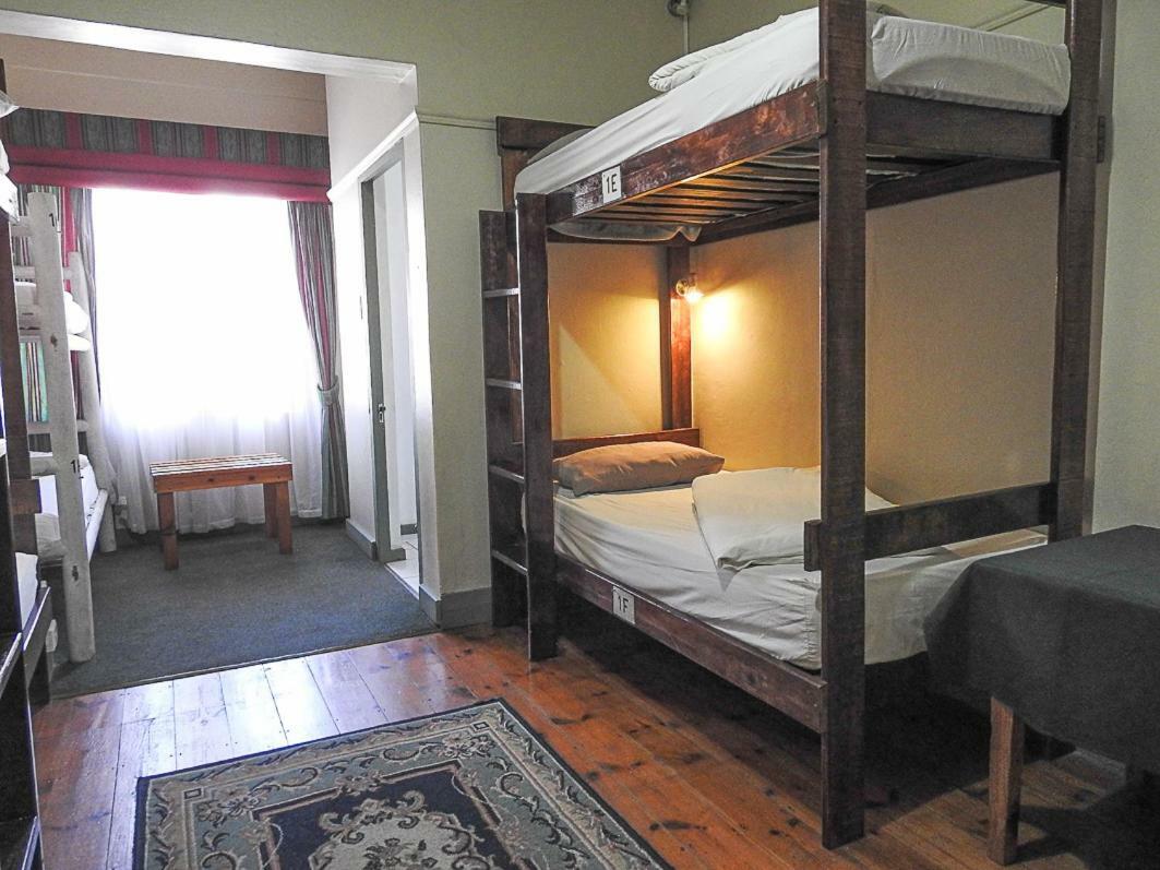 莫塞尔湾 Mosselbay Backpackers旅舍 外观 照片